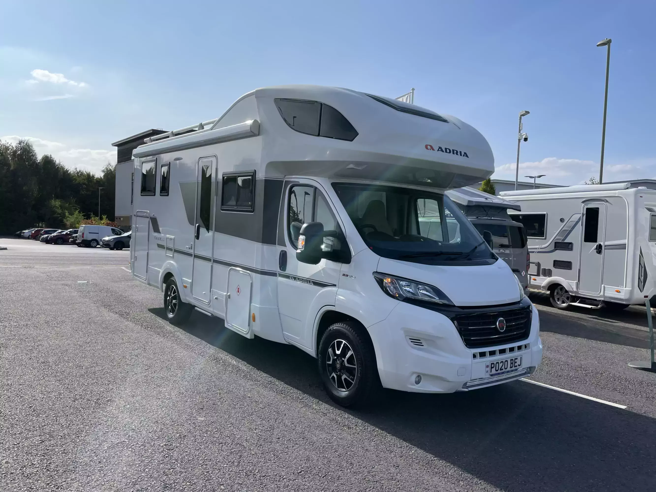 Adria Coral XL Plus 670 SP